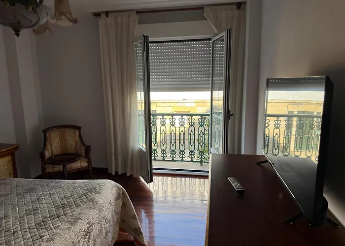 Flor Bed & Breakfast 3*